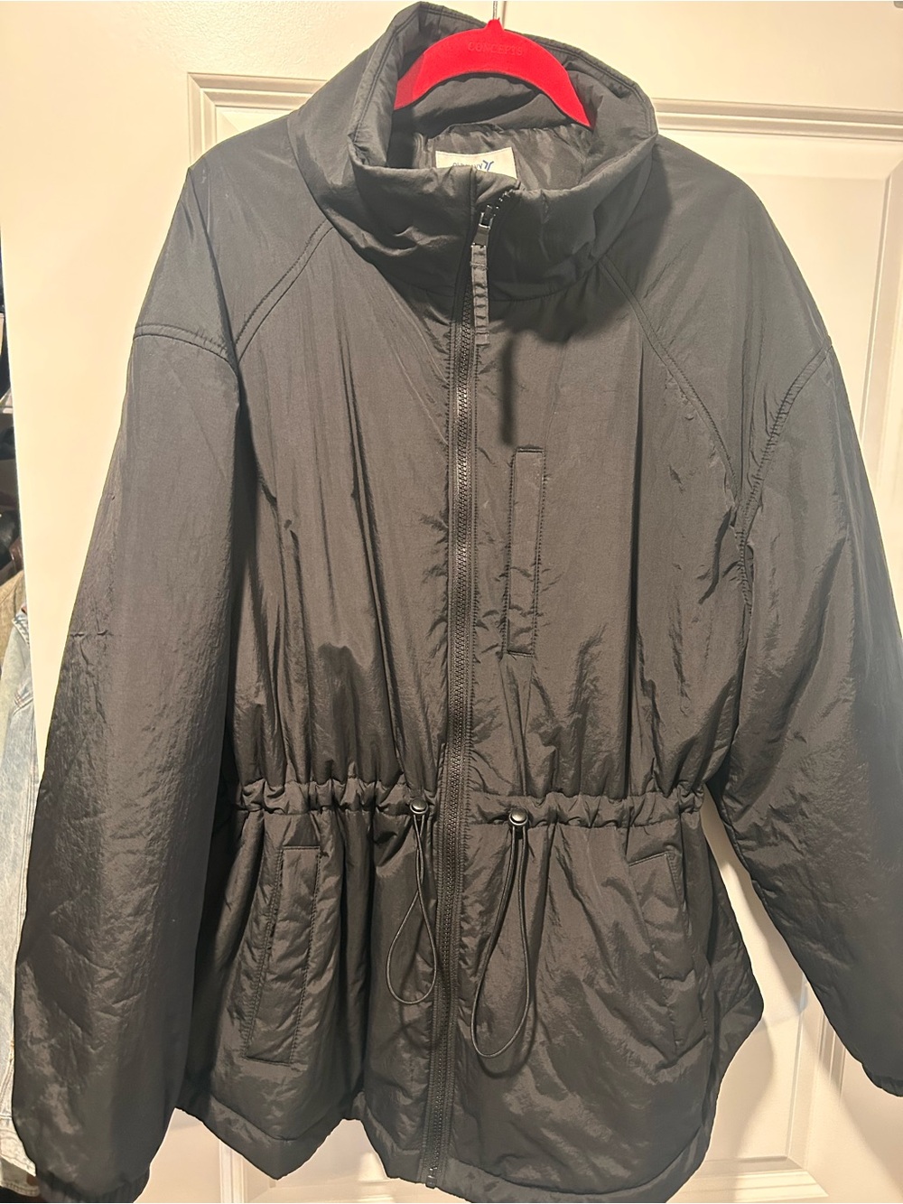 Women’s Black Drawstring Waist Jacket Large